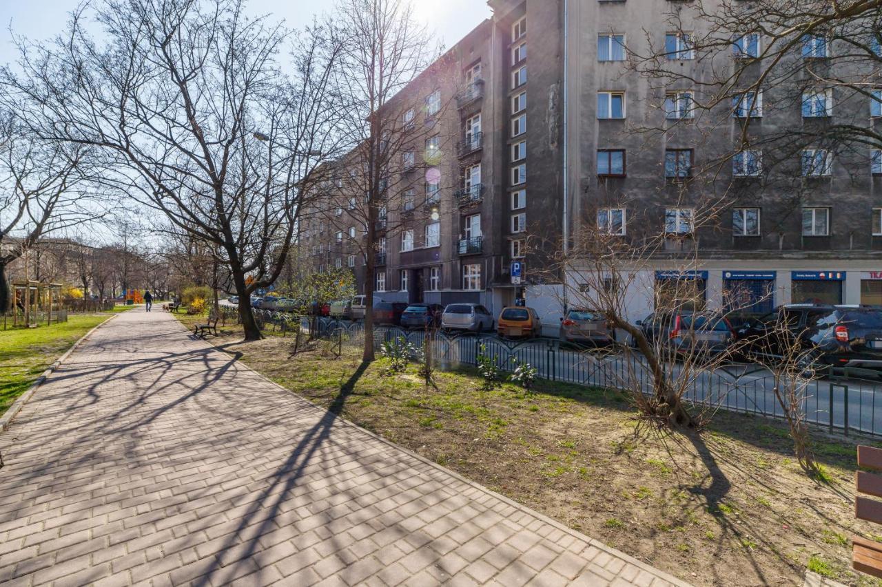 Studio Apartment Daszynskiego Cracow By Noclegi Renters Krakow Luaran gambar